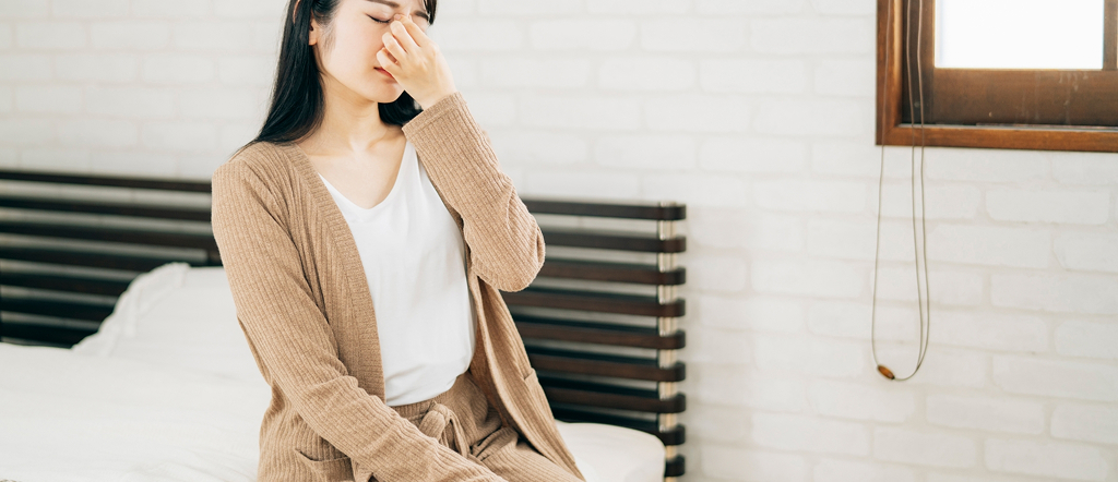 目が疲れる・ぼやける・頭痛がする